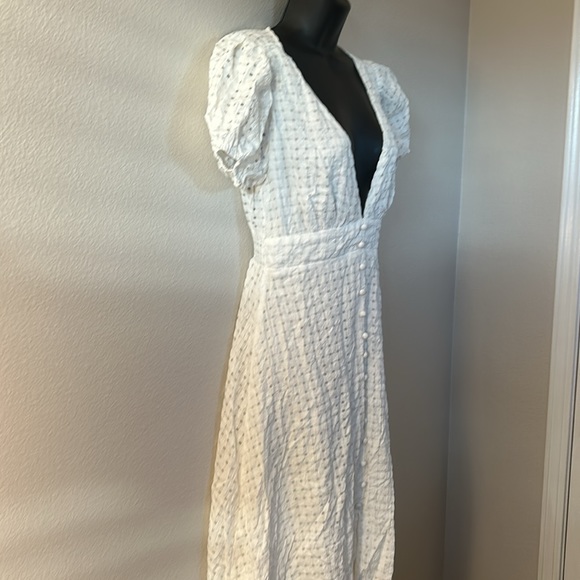 Princess Polly Attal White Deep V Puff Sleeve Button Front Midi Dress - Picture 7 of 13